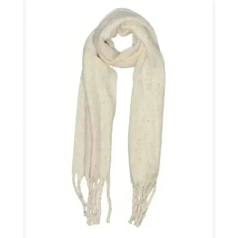 C&C California Women's Off White Textured Polyester Scarf NEW